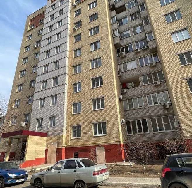 Продаётся 1-комнатная квартира, 42.2 м²