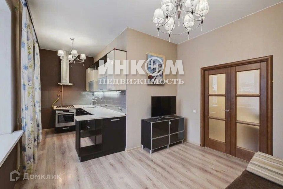 Продаётся 5-комнатная квартира, 93 м²