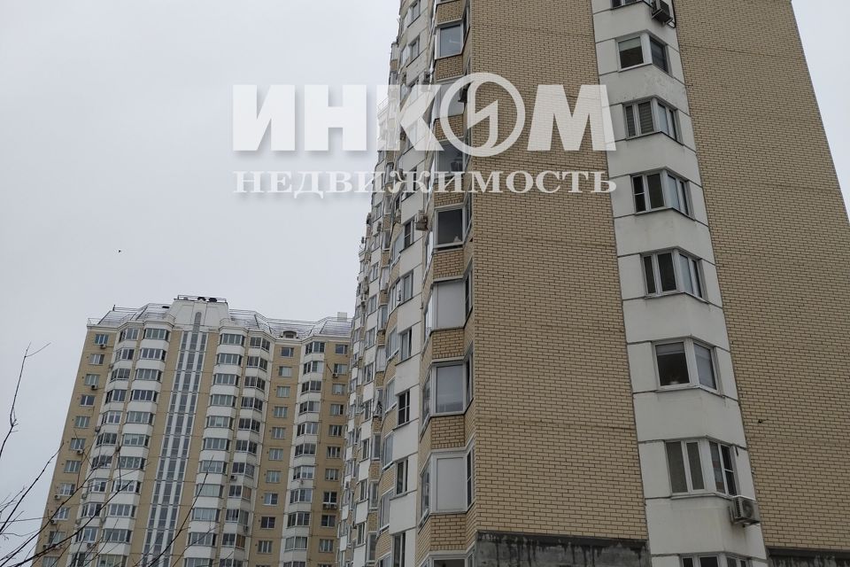 Продаётся 1-комнатная квартира, 38 м²