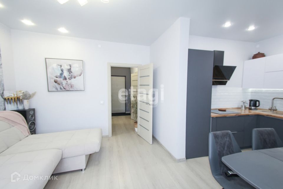 Продаётся 3-комнатная квартира, 69.8 м²