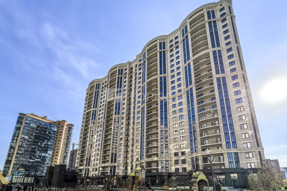 Продаётся 1-комнатная квартира, 40.66 м²