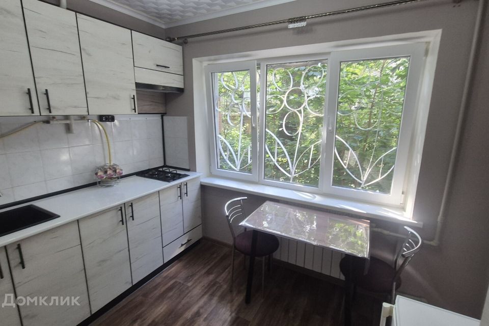 Сдаётся 1-комнатная квартира, 32 м²