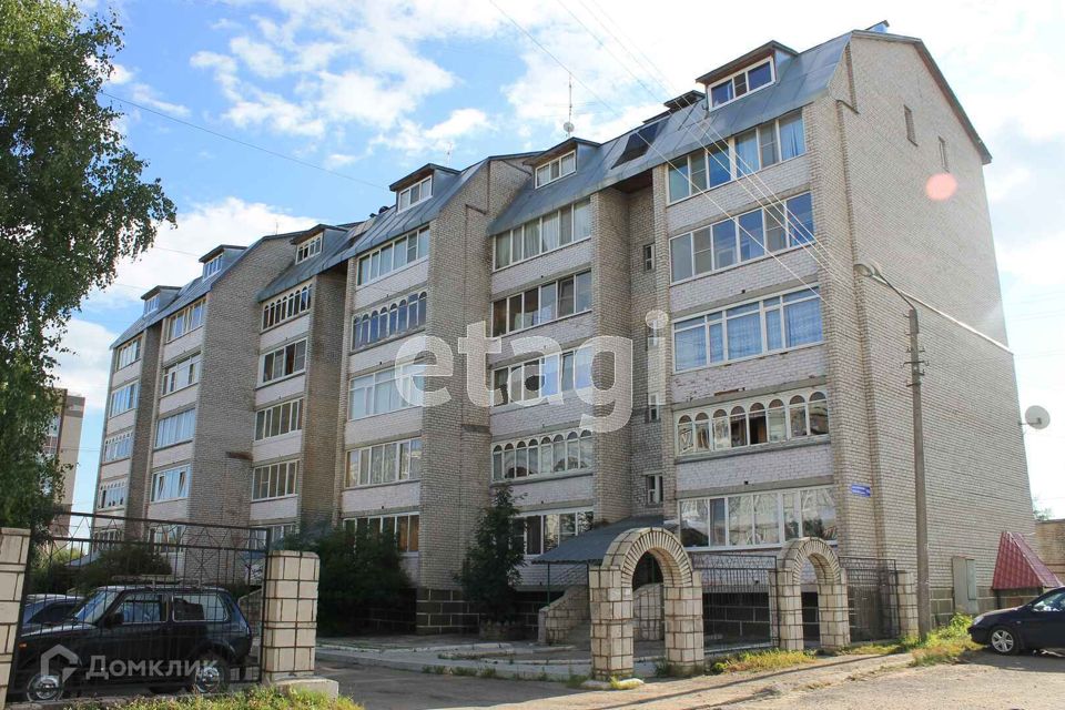 Продаётся 3-комнатная квартира, 65.2 м²
