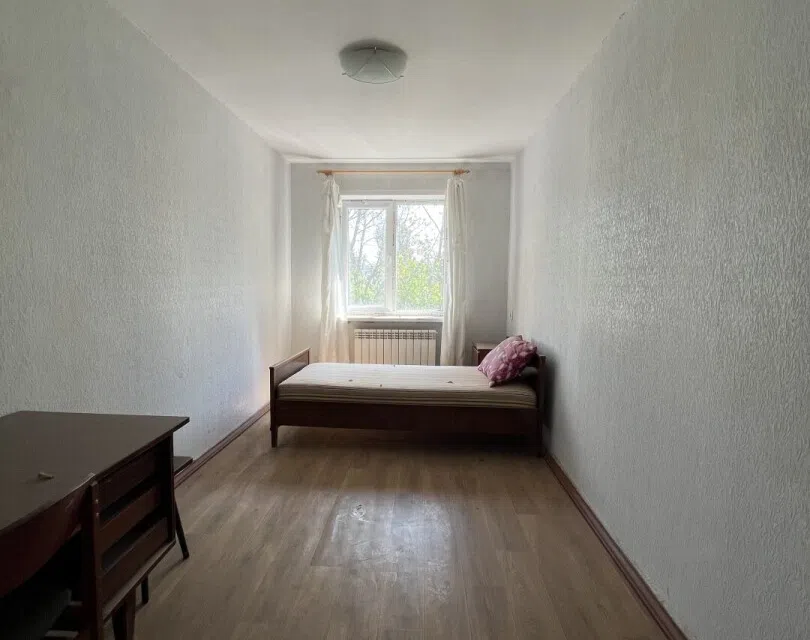 Продаётся 3-комнатная квартира, 52.2 м²