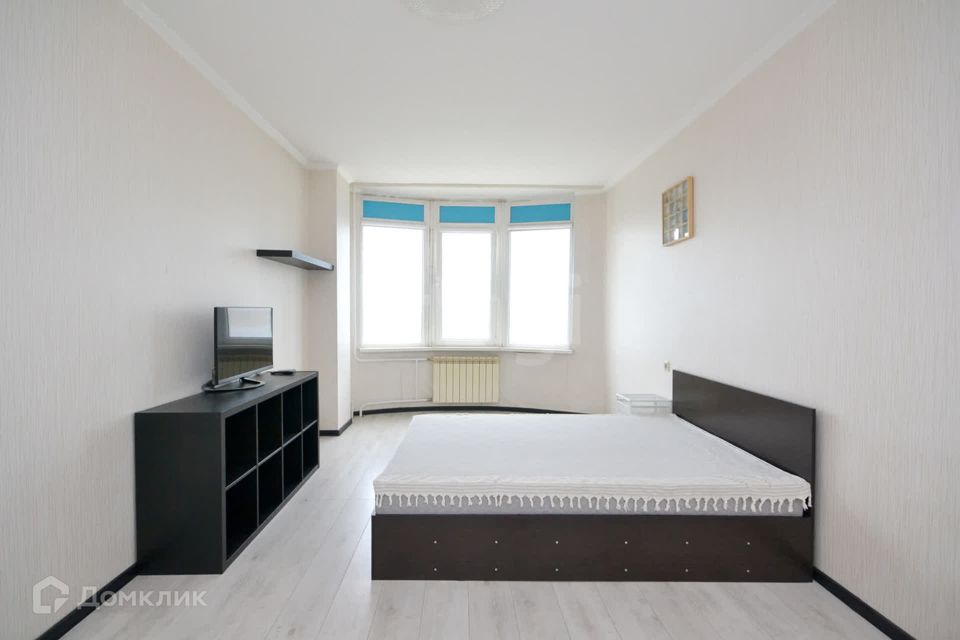 Продаётся 1-комнатная квартира, 42.4 м²