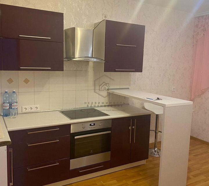 Сдаётся 1-комнатная квартира, 37 м²