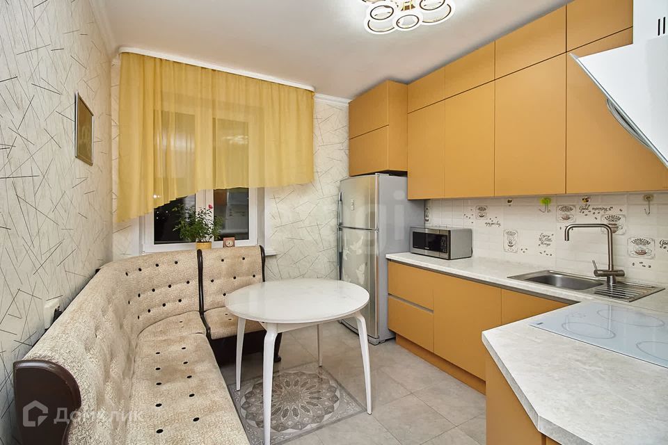 Продаётся 2-комнатная квартира, 57 м²