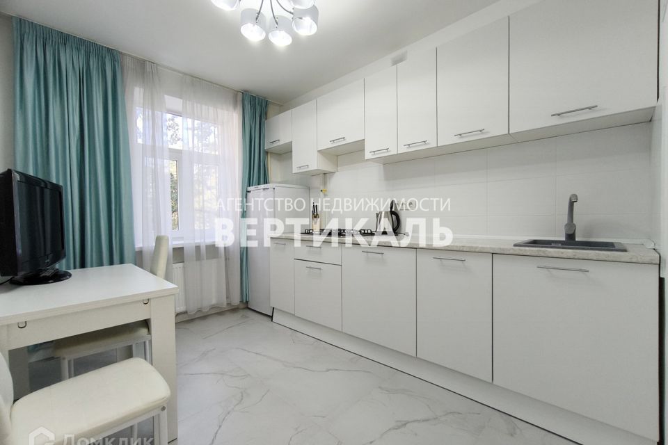 Сдаётся 1-комнатная квартира, 40 м²