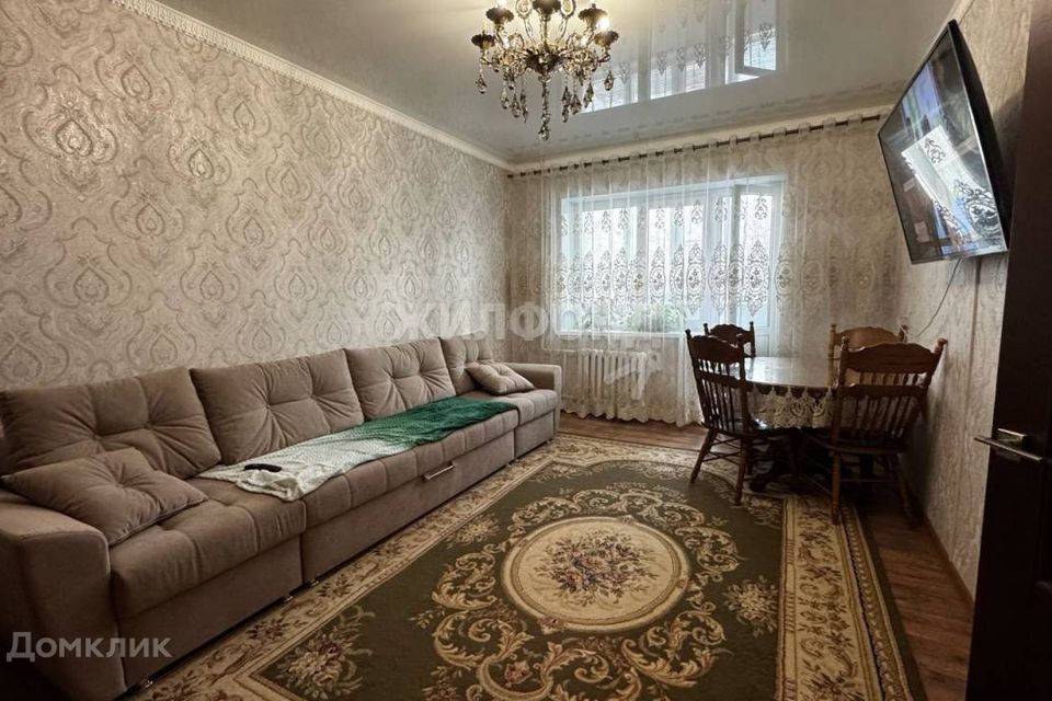 Продаётся 4-комнатная квартира, 84 м²