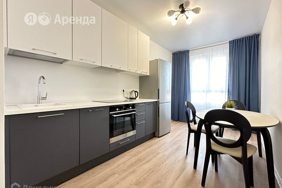 Сдаётся 1-комнатная квартира, 43 м²