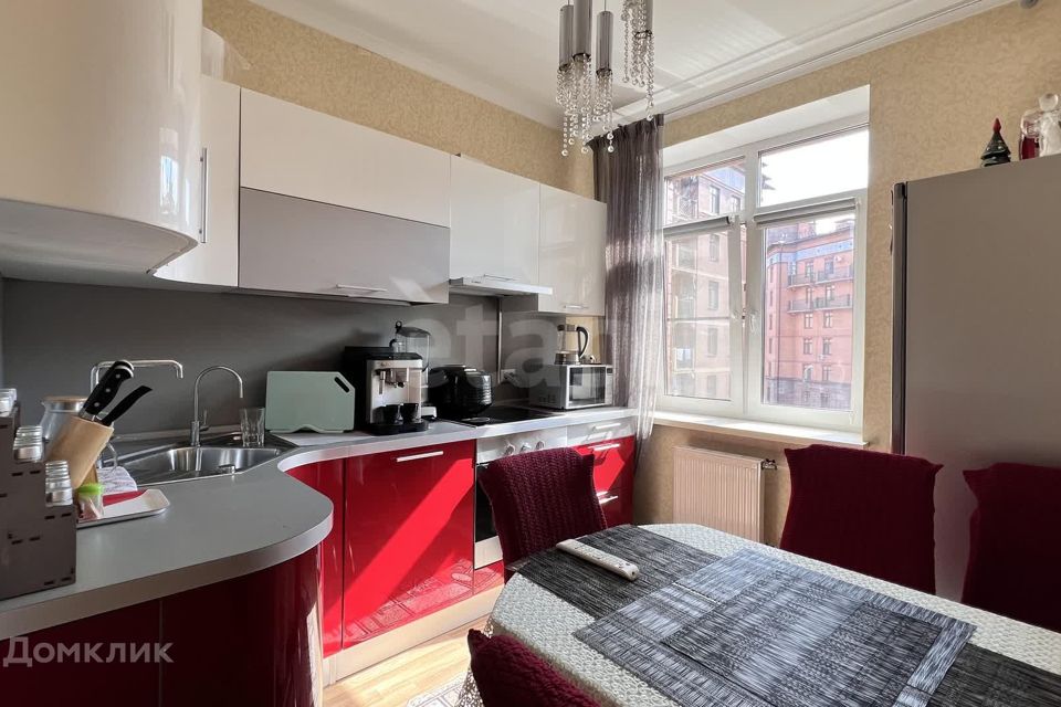 Продаётся 3-комнатная квартира, 72.1 м²