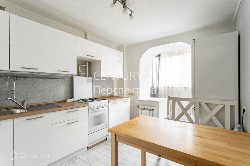 Продаётся 1-комнатная квартира, 37 м²