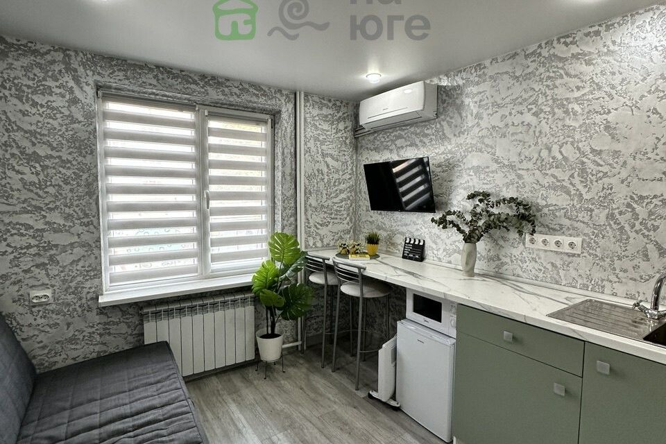 Продаётся 3-комнатная квартира, 77 м²