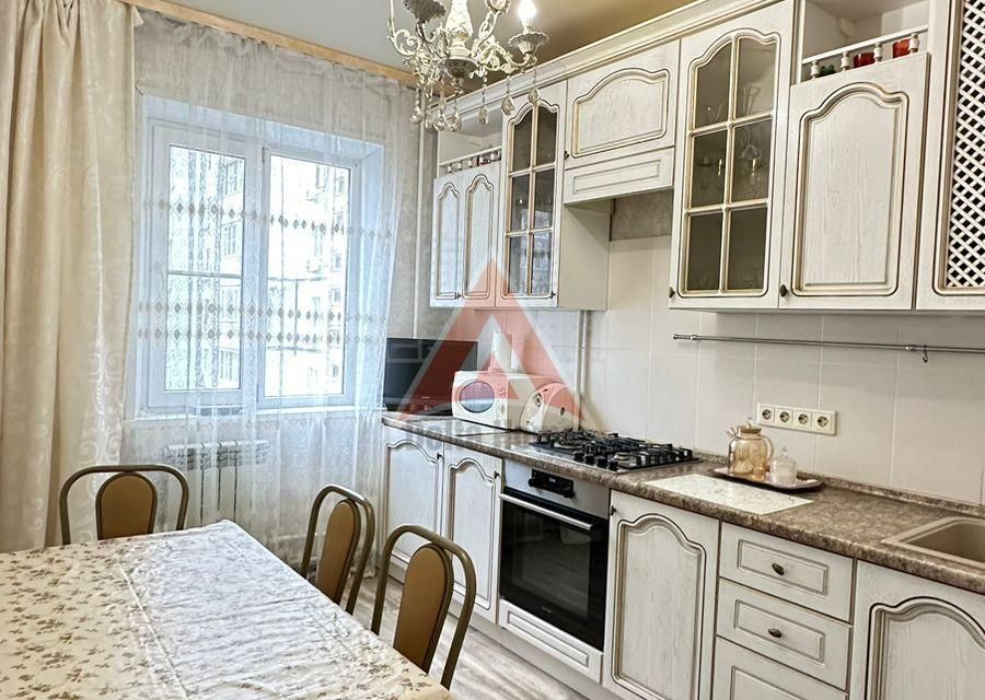 Продаётся 2-комнатная квартира, 63 м²