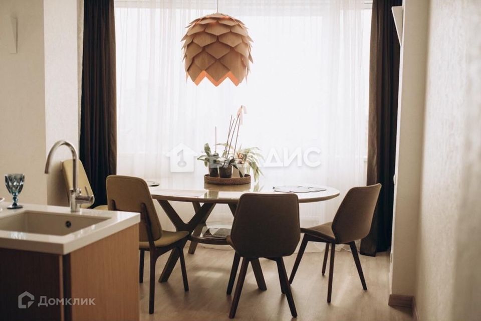 Продаётся 2-комнатная квартира, 63 м²
