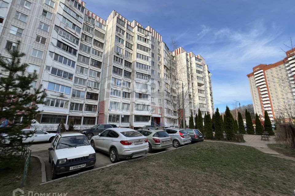 Продаётся 2-комнатная квартира, 67.2 м²