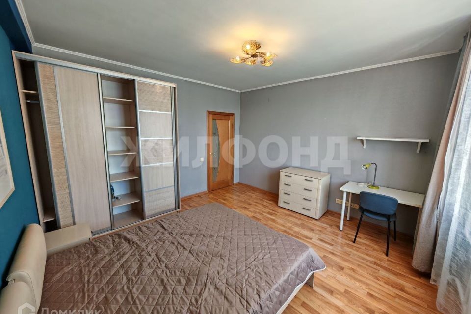 Сдаётся 2-комнатная квартира, 57 м²
