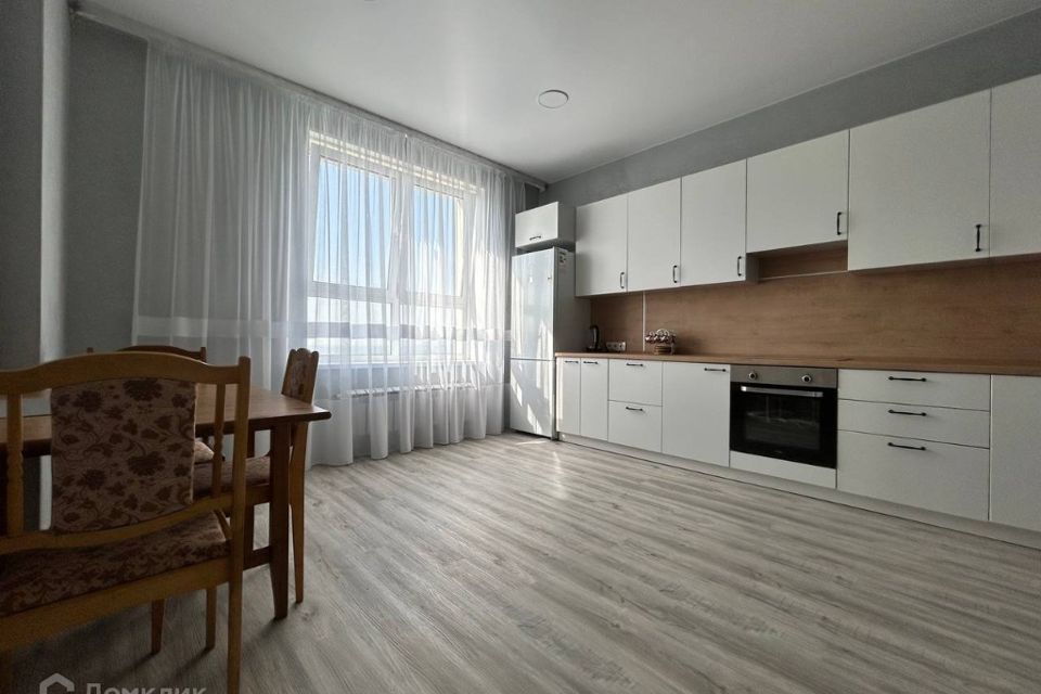 Сдаётся 2-комнатная квартира, 52 м²