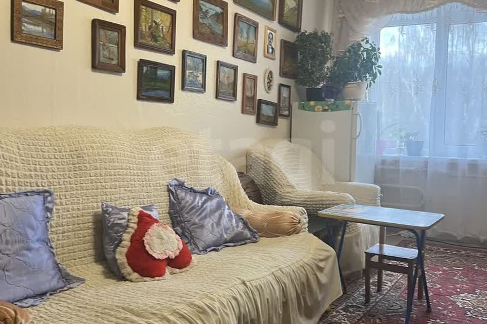 Продаётся 3-комнатная квартира, 61.7 м²