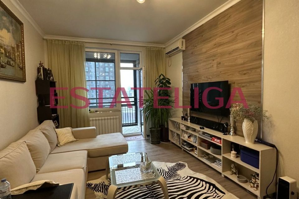 Сдаётся 2-комнатная квартира, 70 м²
