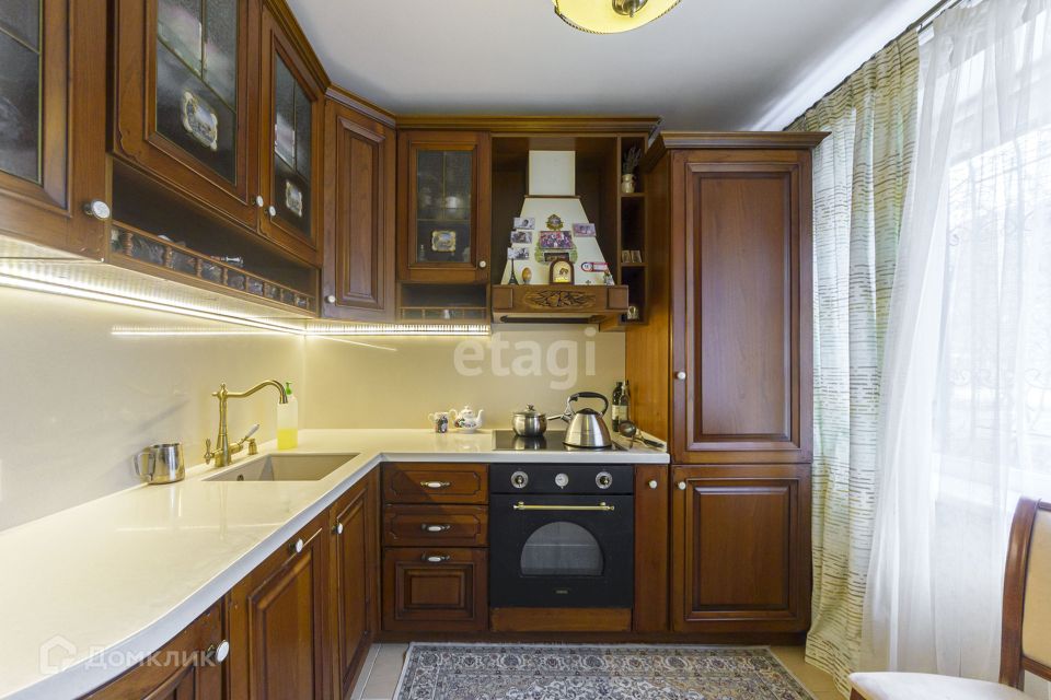 Продаётся 2-комнатная квартира, 57.9 м²