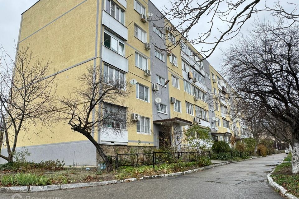 Продаётся 2-комнатная квартира, 52.6 м²