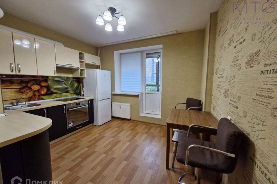 Продаётся 1-комнатная квартира, 39.7 м²