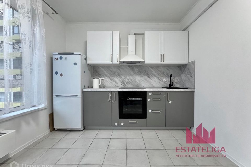 Сдаётся 2-комнатная квартира, 70.3 м²