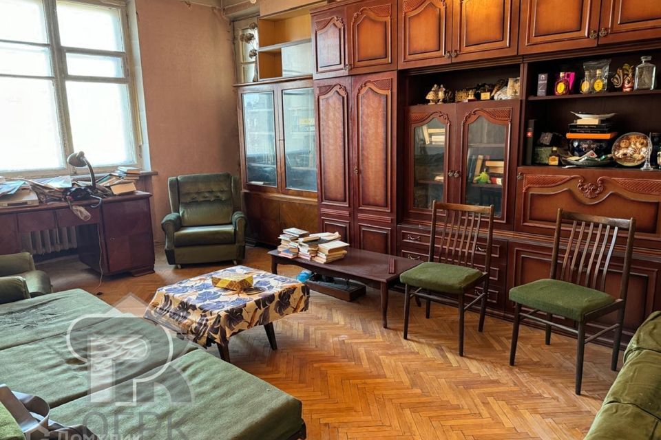 Продаётся 2-комнатная квартира, 55.7 м²