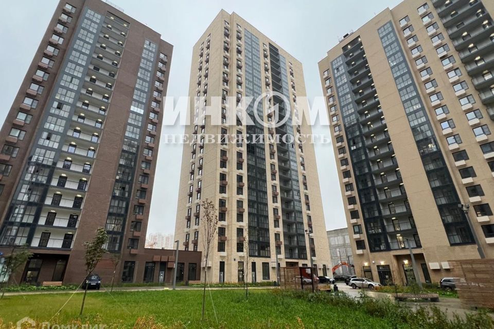 Продаётся 1-комнатная квартира, 43 м²