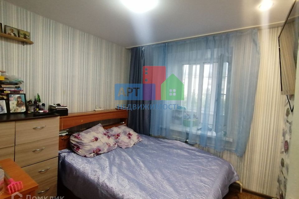 Продаётся 4-комнатная квартира, 76.5 м²