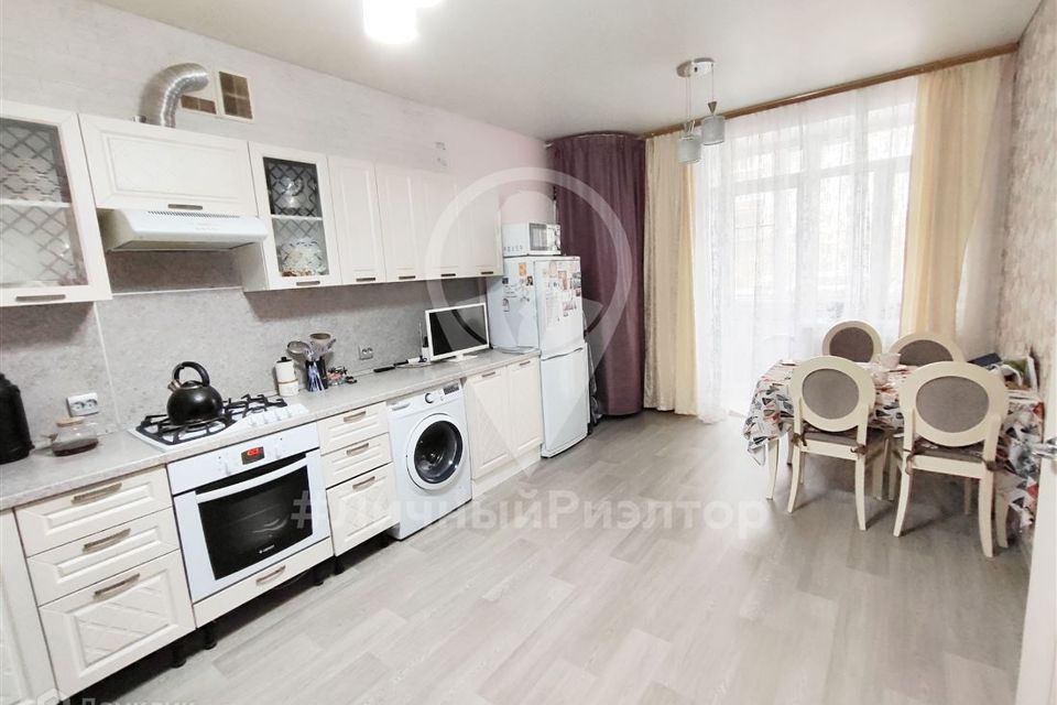 Продаётся 3-комнатная квартира, 69 м²