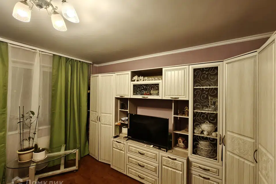 Продаётся 1-комнатная квартира, 44 м²