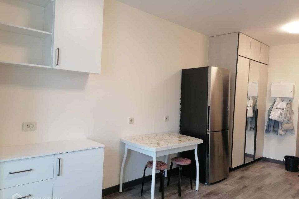 Продаётся комната в 1-комн. квартире, 20 м²