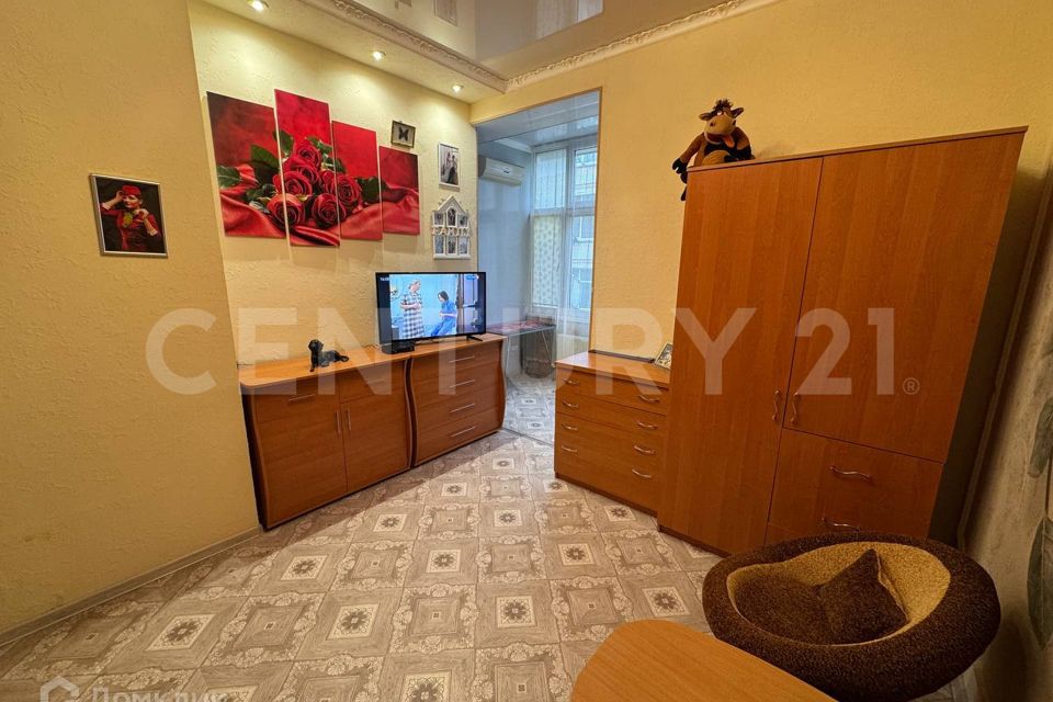 Продаётся 1-комнатная квартира, 50.7 м²