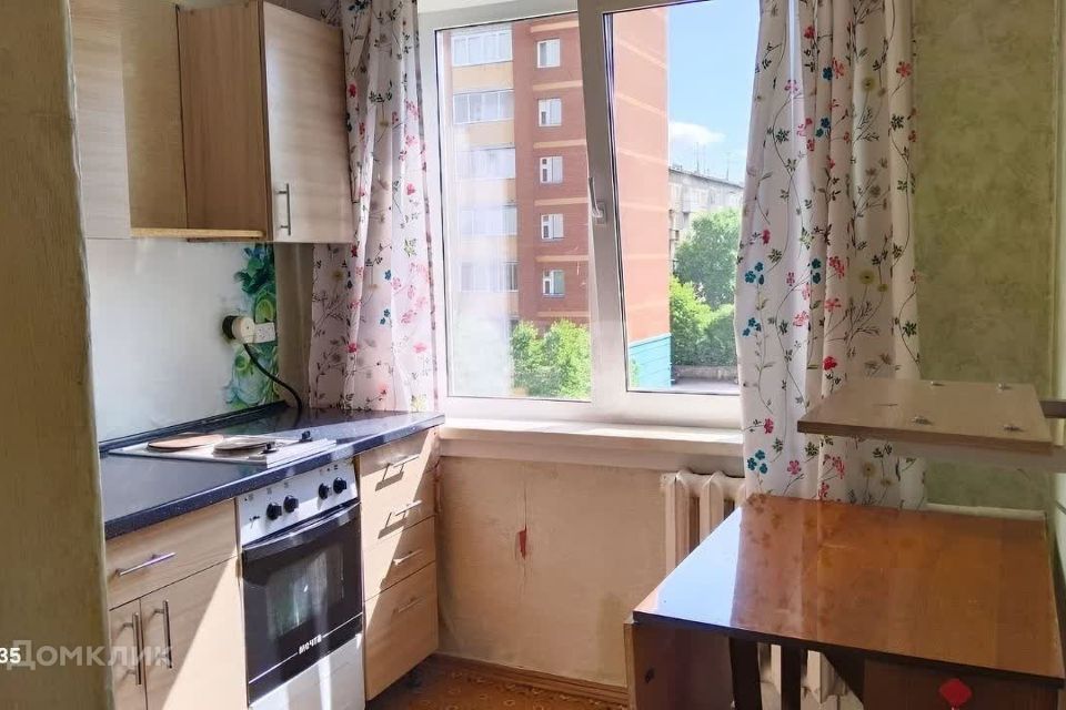 Продаётся 3-комнатная квартира, 61.6 м²