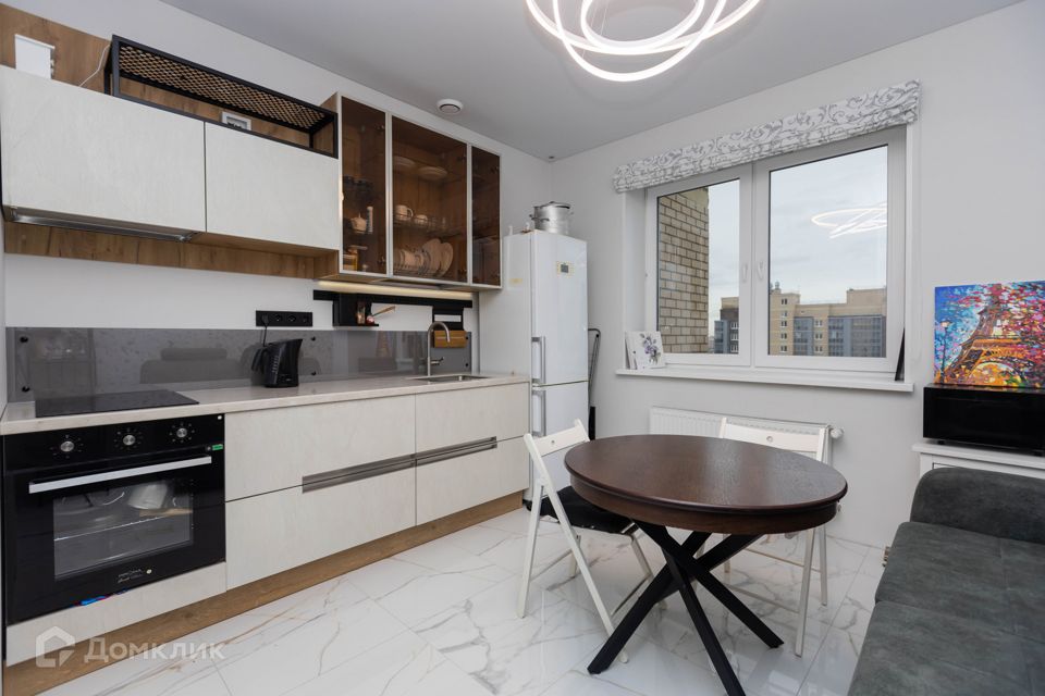 Продаётся 1-комнатная квартира, 40.3 м²