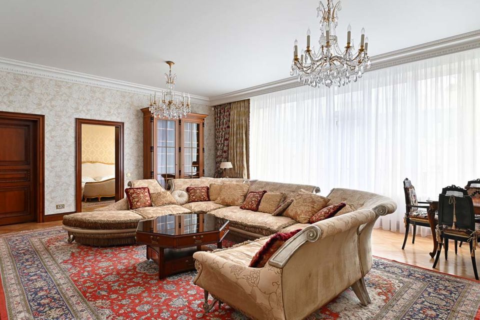 Продаётся 2-комнатная квартира, 125.4 м²