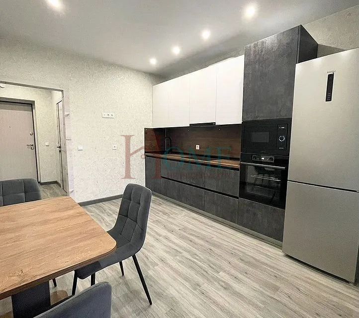 Сдаётся 1-комнатная квартира, 38 м²