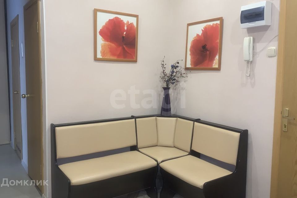 Продаётся 3-комнатная квартира, 92.8 м²