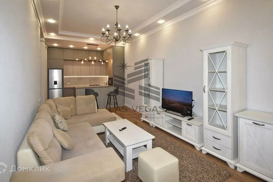 Сдаётся 2-комнатная квартира, 57 м²