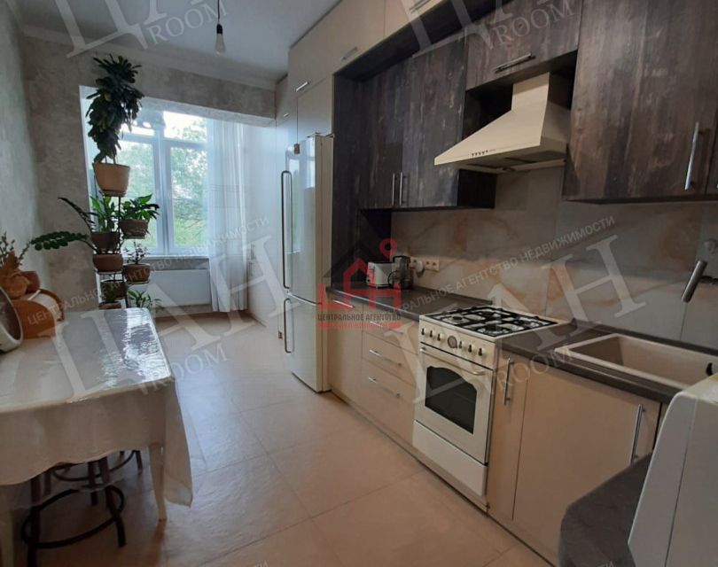 Продаётся 2-комнатная квартира, 62.1 м²