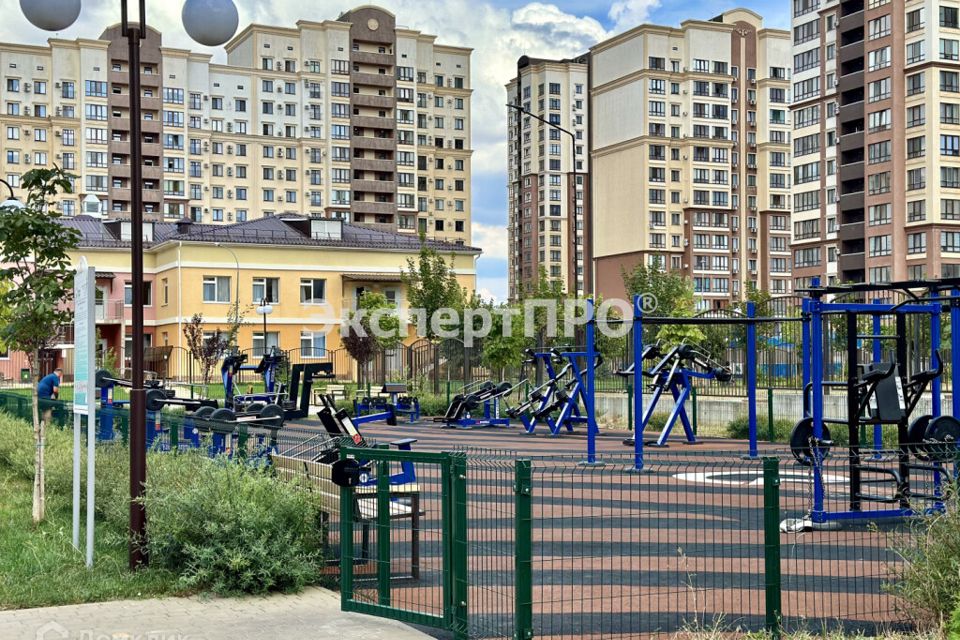 Продаётся 2-комнатная квартира, 62 м²