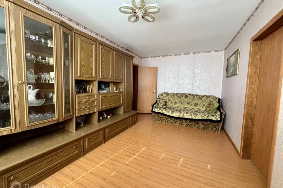 Продаётся 3-комнатная квартира, 57 м²