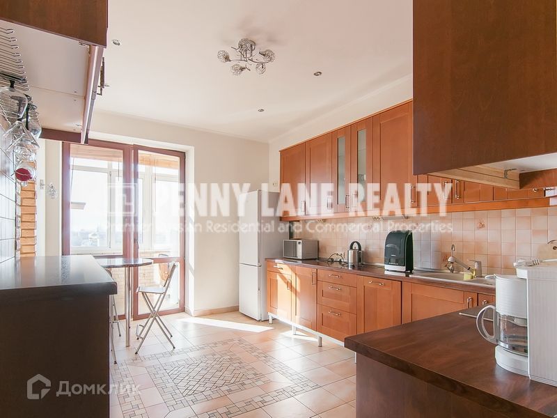 Сдаётся 3-комнатная квартира, 102 м²