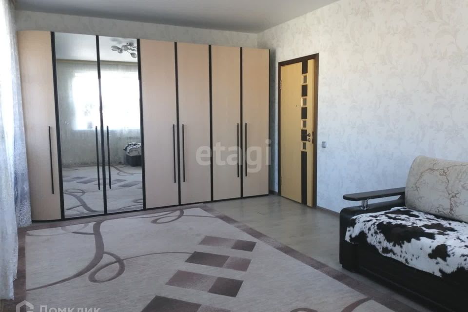 Продаётся 2-комнатная квартира, 62.8 м²