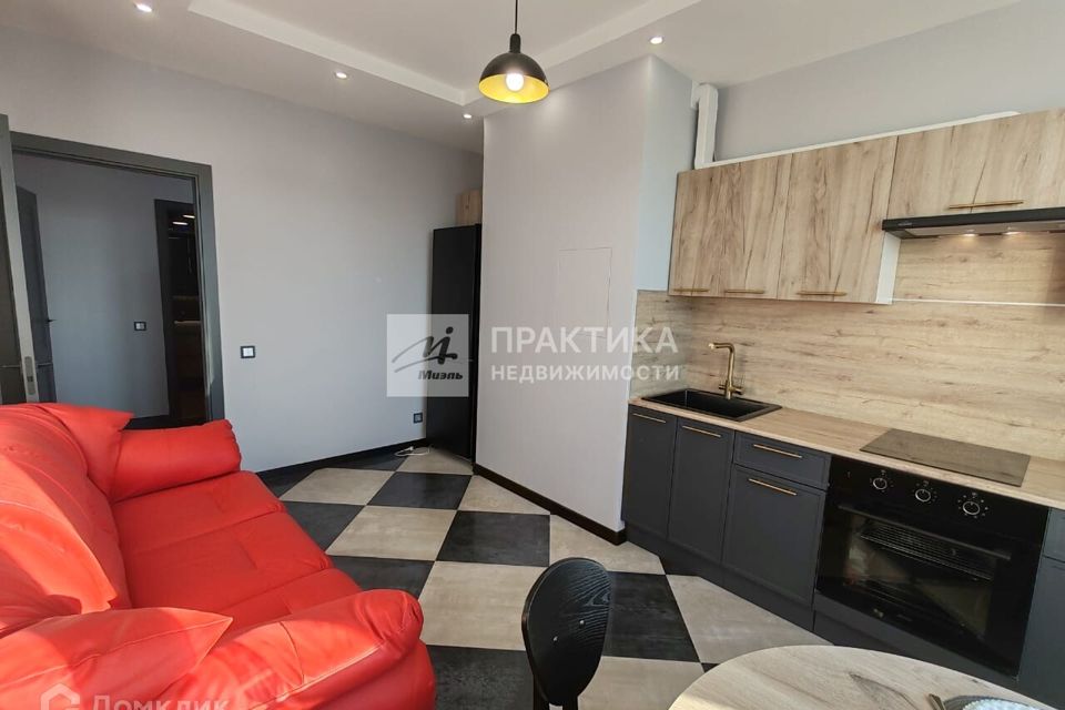 Сдаётся 1-комнатная квартира, 46 м²