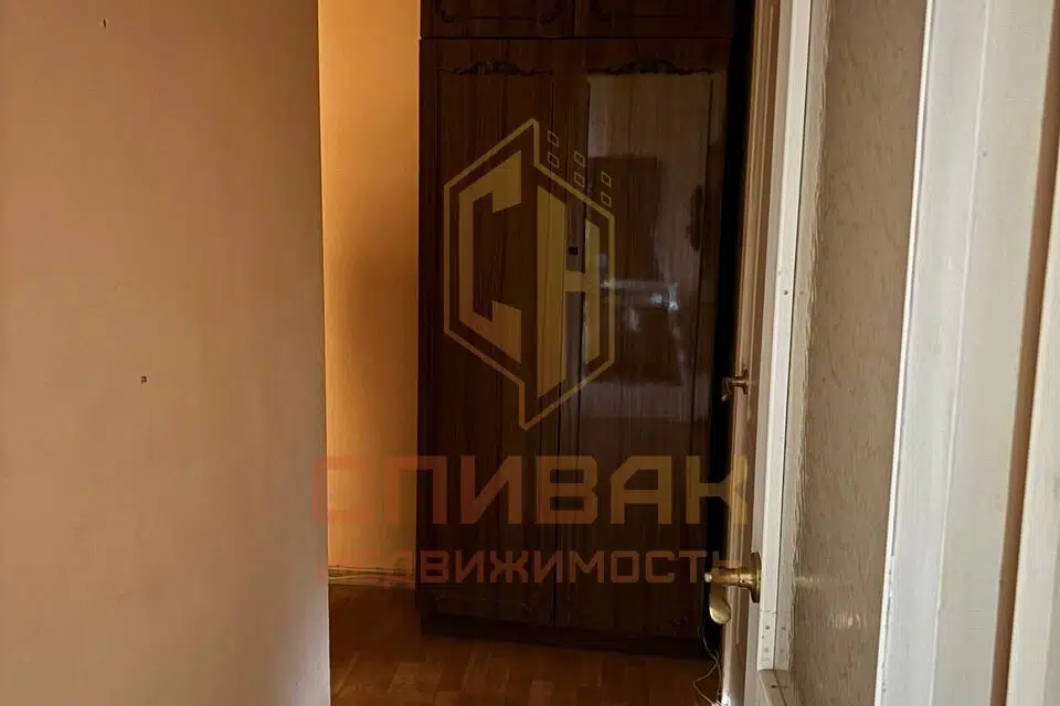 Продаётся 1-комнатная квартира, 42.3 м²