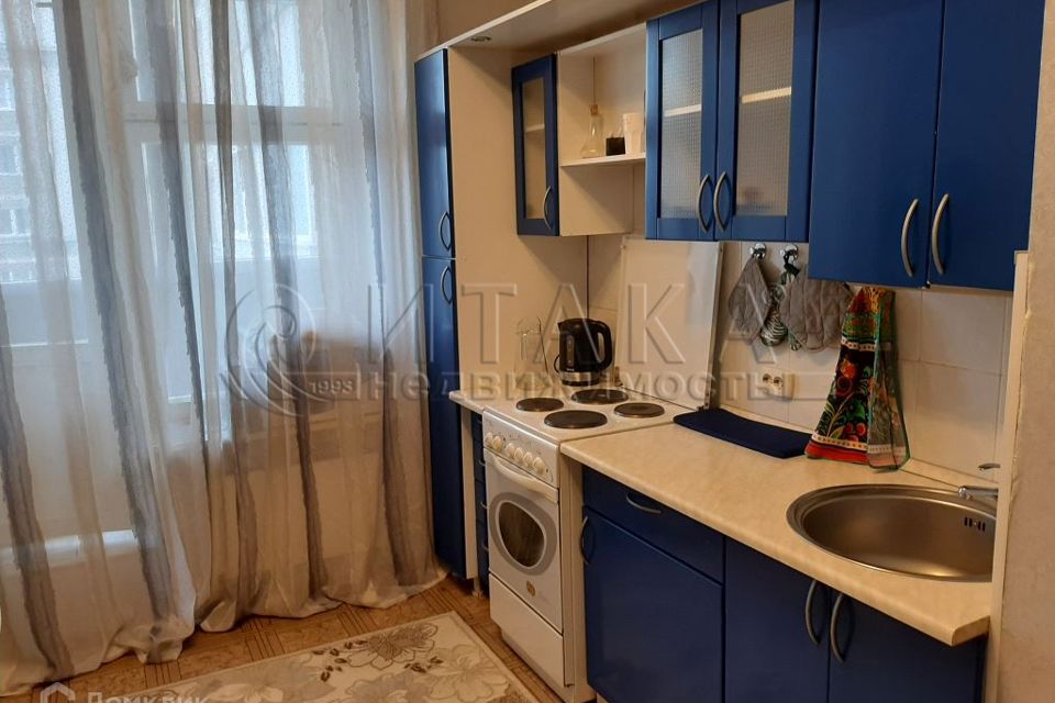 Сдаётся 1-комнатная квартира, 52 м²