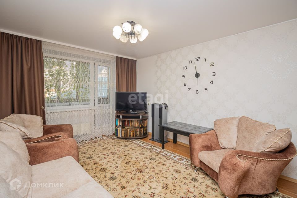 Продаётся 3-комнатная квартира, 93 м²